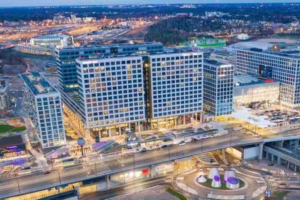 Brand New Modern Condo Built-In Mall Of Tripla Helsinki Bagian luar foto