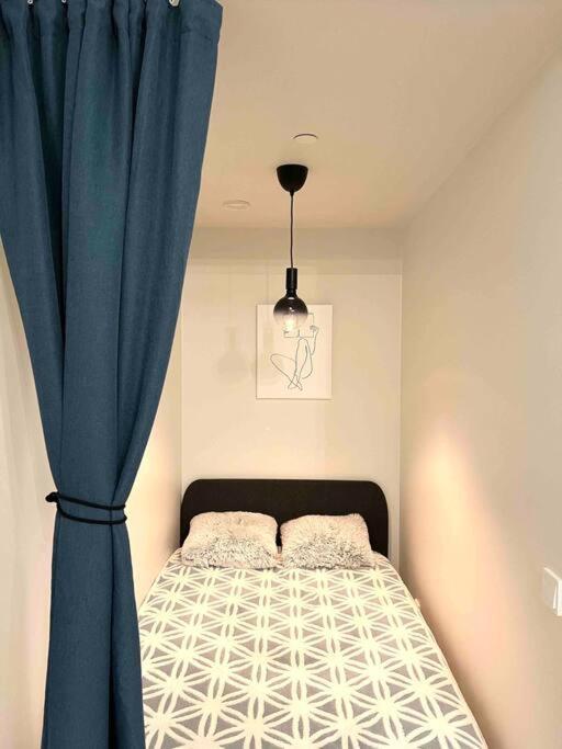 Brand New Modern Condo Built-In Mall Of Tripla Helsinki Bagian luar foto