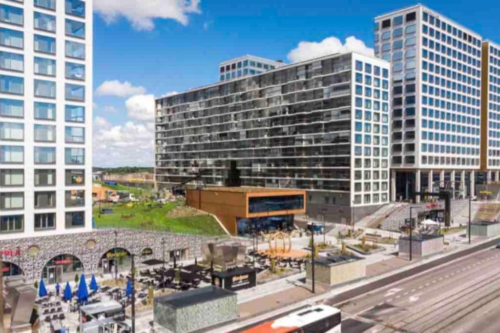 Brand New Modern Condo Built-In Mall Of Tripla Helsinki Bagian luar foto