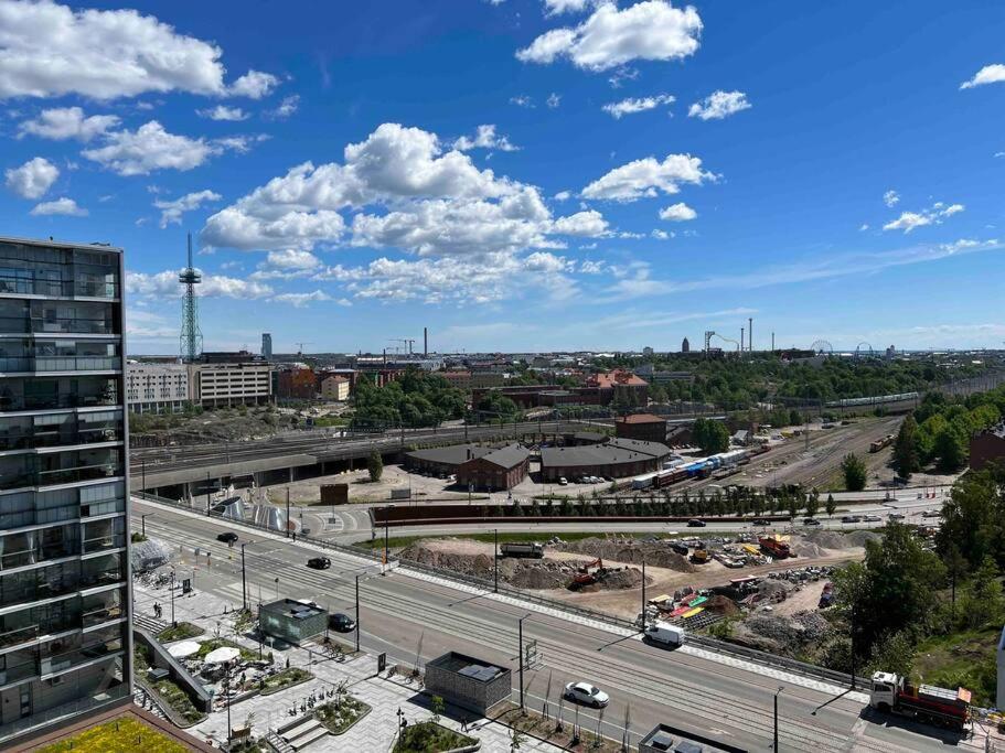 Brand New Modern Condo Built-In Mall Of Tripla Helsinki Bagian luar foto